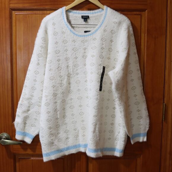 Torrid Plus Size 3 White Gemmie Pullover Sweater - Lurex Eyelash Knit - Picture 2 of 13